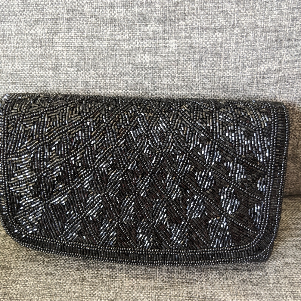 Black party bag with chain